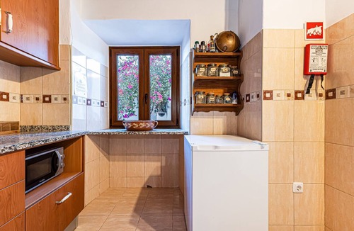 Ferragudo Apartment | Casa Saudade Townhouse - 400m From The Beach
