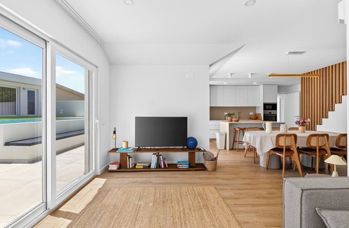 Torres Vedras House | Casa Set - Private Pool Villa - 5 min to the Beach