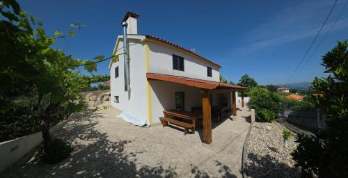 Molares Villa | Casa Sobreira de Mondim