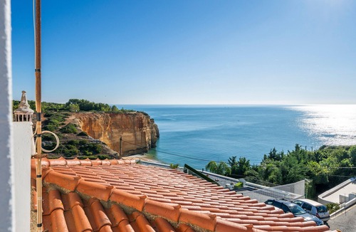 Benagil House | Casa Tété in Benagil – Authentic Algarve Charm Steps from the Beach