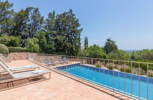 Alfeicao House | Casa Velha: Pool & Ocean View by Interhome