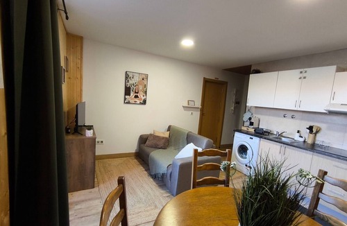 Guarda Apartment | Casa Wood - Local Accommodation near Guarda's Historic Center