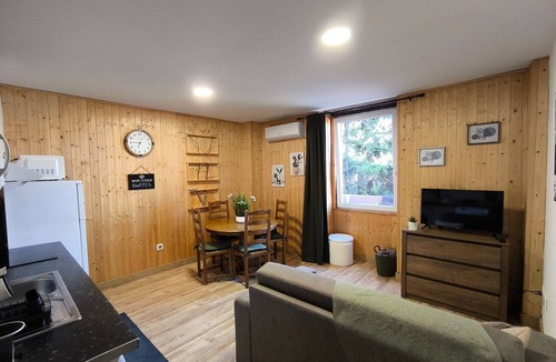 Guarda Apartment | Casa Wood - Local Accommodation near Guarda's Historic Center