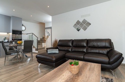 Calheta House | Casa ZÈ, Tranquility, a Refuge in Arco da Calheta