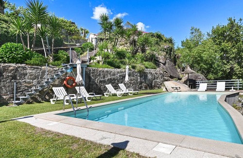 Arcos de Valdevez House | Casas das Olas 2 - Großartige Aussicht, 2 Pools, idealer Ort zum Entspannen und by Interhome