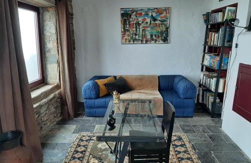 Monsaraz House | Casas Letizia e Sebastião