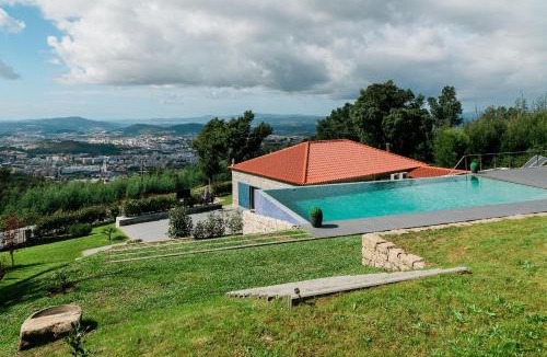 Nogueiro e Tenoes House | casasun777, deixe-se surpreender e deslumbrar!