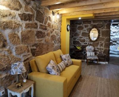 Alijo Villa | Casinha das Mimosas