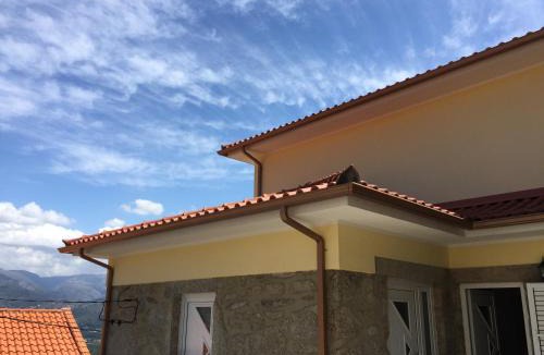 Bico House | Casinha Minhota