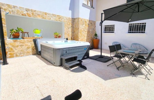 Nazare House | Casinha Praia do Norte - Nazaré