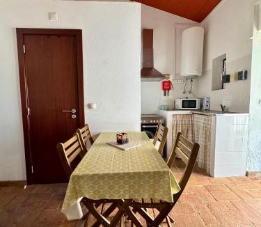 Corte Sines House | Casinha Serrinha