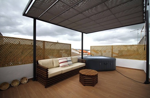 Arraiolos House | Castle Terrace (pets allowed)