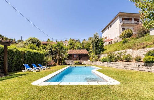 Rio Caldo Apartment | Chalé da Caniçada Pool and Stunning View