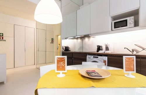 Sacramento Apartment | Charming and Well-Located Studio in Chiado