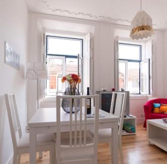 Merces Apartment | Charming apartment in Lisbon Center- Checkinhome