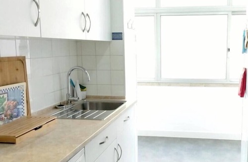 Sao Jorge de Arroios Apartment | Charming Family Apartment I