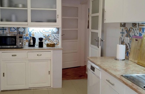 Sao Jorge de Arroios Apartment | Charming Family Apartment II