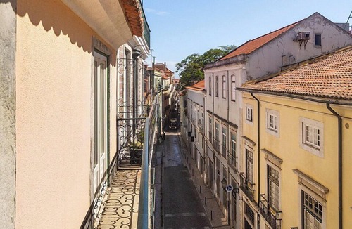 Encarnacao Apartment | Charming Flat in Lisbon’s Heart