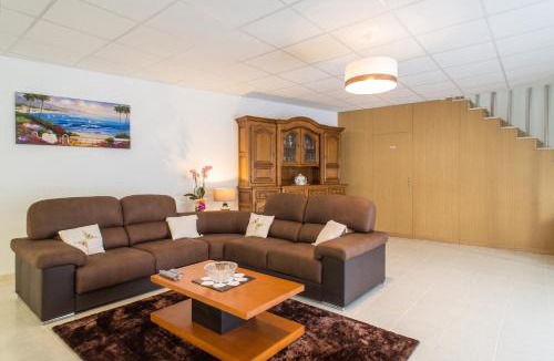 Leiria House | Charming house in Boa Vista with private pool