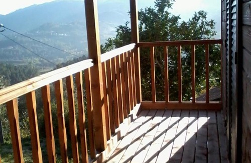 Molares House | Charming House in Celorico de Basto with Mountain View