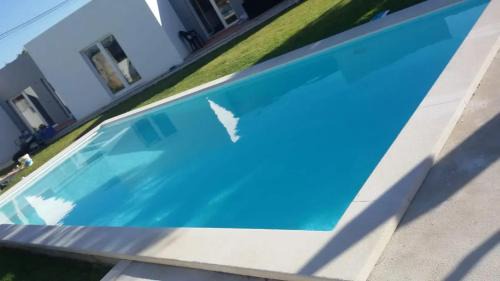 Atalaia House | Charming House with Shared Pool in Atalaia, 110 m²