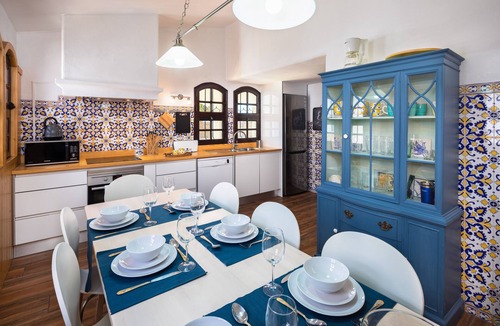 Areias de Sao Joao Villa | Charming Mediterranean Villa with Two Pools & Panoramic Terrace