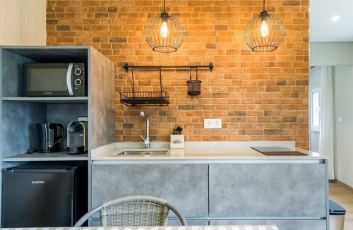 Amares Apartment | Charming Retreat with Pool