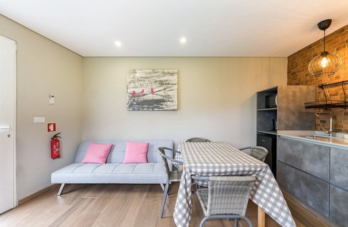 Amares Apartment | Charming Retreat with Pool