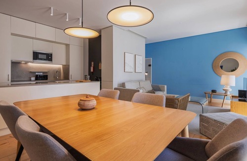 Misericordia Apartment | Charming Santos Apartment by LovelyStay