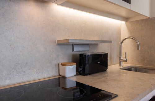 Misericordia Apartment | Charming Santos Apartment by LovelyStay