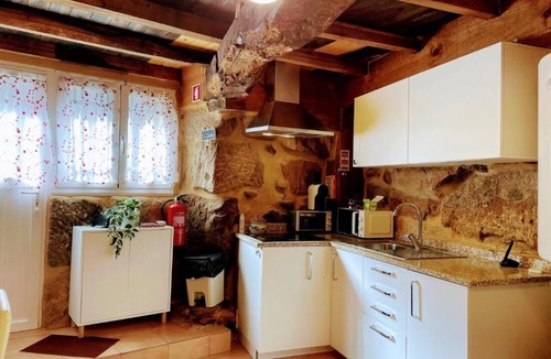 Montalegre House | Charming Tourém Retreat 3 Bedroom House With Stunning Views