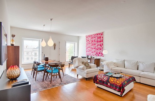 Sacramento Apartment | Chiado 1 - Carmo Square - Recently renovated apartment with great view of the River Taugus and São J