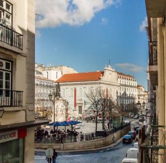 Encarnacao Apartment | Chiado Balcony Apartment