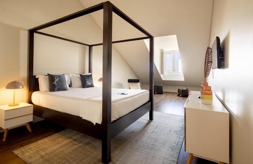 Encarnacao Apartment | Chiado Mercy Apartments | Lisbon Best Apartments