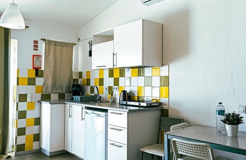 Ameijeira Apartment | Chilling Studio
