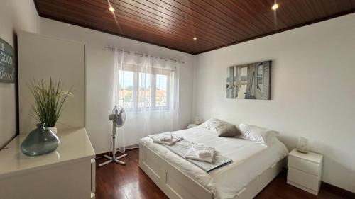 Torres Vedras House | Chloe's Beach House