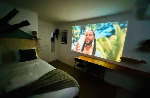 Sao Sebastiao Apartment | Cine Studios PT