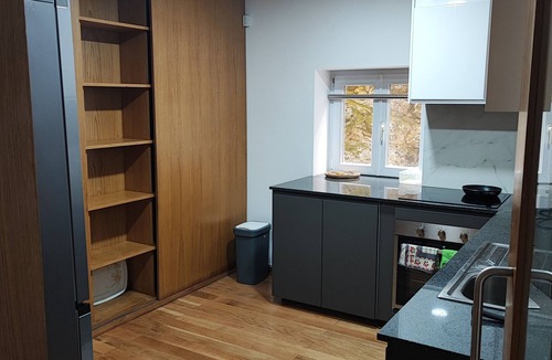 Cedofeita House | City centre detached house with garden