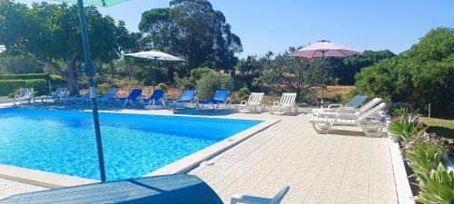 Albufeira Villa | Classic Countryside Cottage with Private Balcony - Casa 2