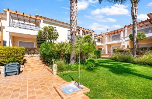Porto de Mos Apartment | Coastal Terrace Apartment