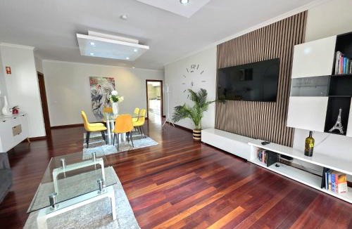 Sao Martinho Apartment | Colinas do Lido III by Rentallido