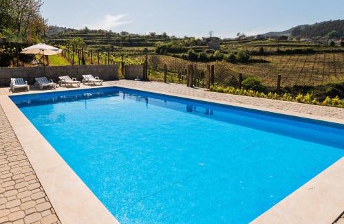 Castelo de Paiva House | Comfortable house in Fornos with shared pool