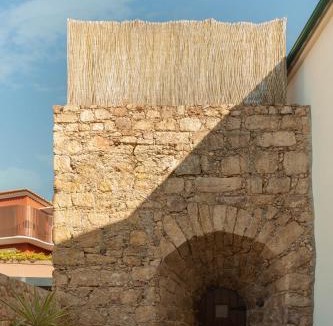 Coimbra Ski Chalet | Confluentia H&A - Luxury XIII Century Loft House