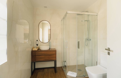 Beijos Hotel | Constance Retreat - Douro Verde by FERO