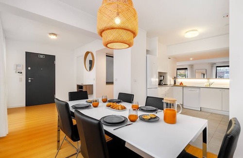 Mouraria Apartment | Contemporary Comfort in Historic Lisbon