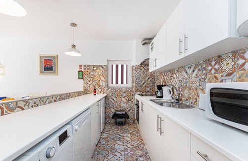 Praia da Luz Apartment | Coral Sea View: Praia da Luz | Prime Location