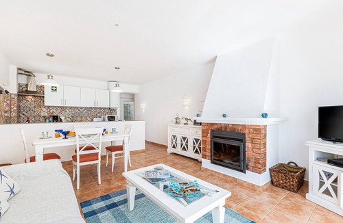 Praia da Luz Apartment | Coral Sea View: Praia da Luz | Prime Location