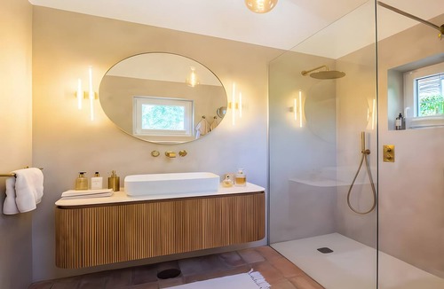Benatrite Villa | Cosy country house with heatable swimming pool and sea view.