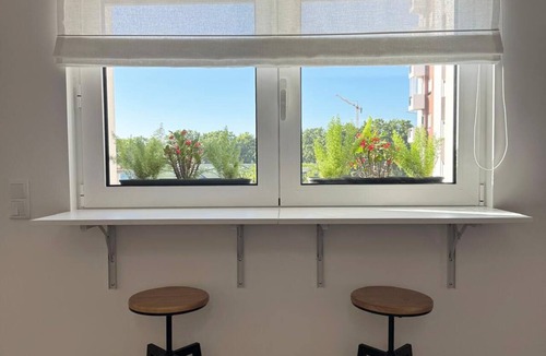 Barreira Apartment | Cosy Studio | Custom Tiles & Balcony · Leiria