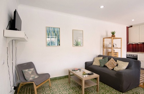 Santo Estevao Villa | Country House 'Monte Da Bisa' with Mountain View, Wi-Fi and Air Conditioning